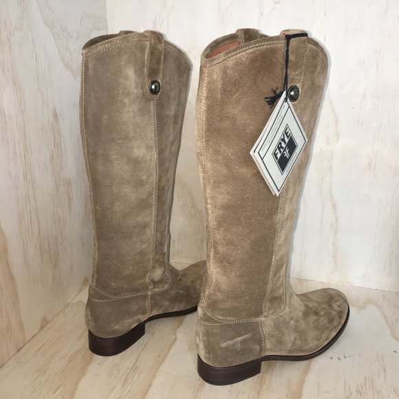 FRYE Women's Melissa Button Boot - Picture 8 of 13